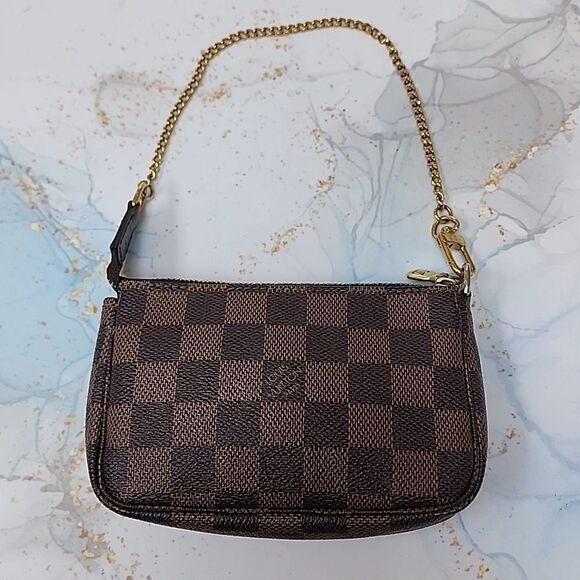 Authentic Louis Vuitton Damier Ebene Mini Pochette - Picture 1 of 10
